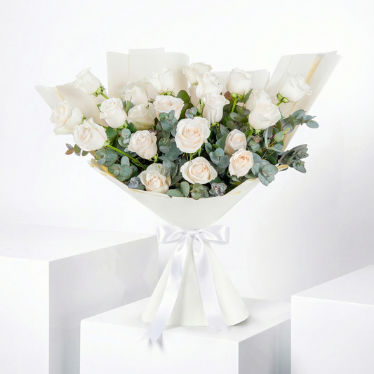 25 White Roses Hand-Tied Bouquet – Elegant Floral Gift