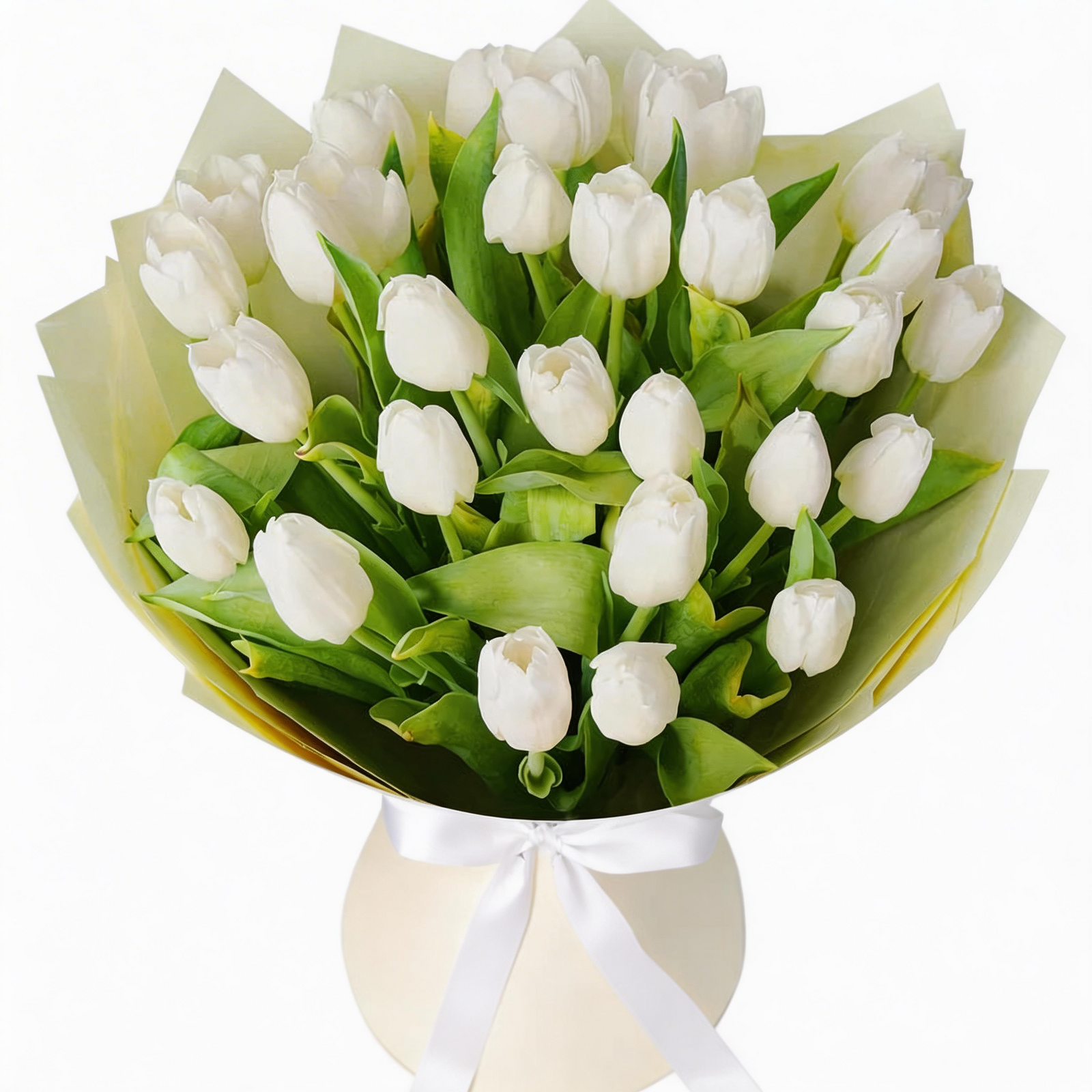 Elegant White Tulip Bouquet – Timeless Floral Arrangement