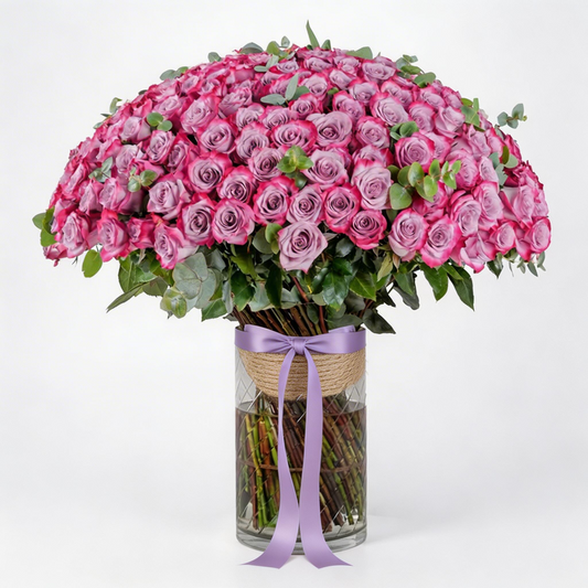 Luxurious 200 Purple Roses in a Vase