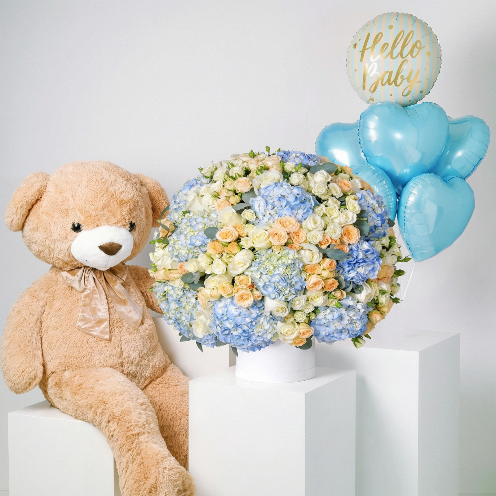 Baby Alva Floral Hatbox Gift Set with Teddy Bear & Balloons