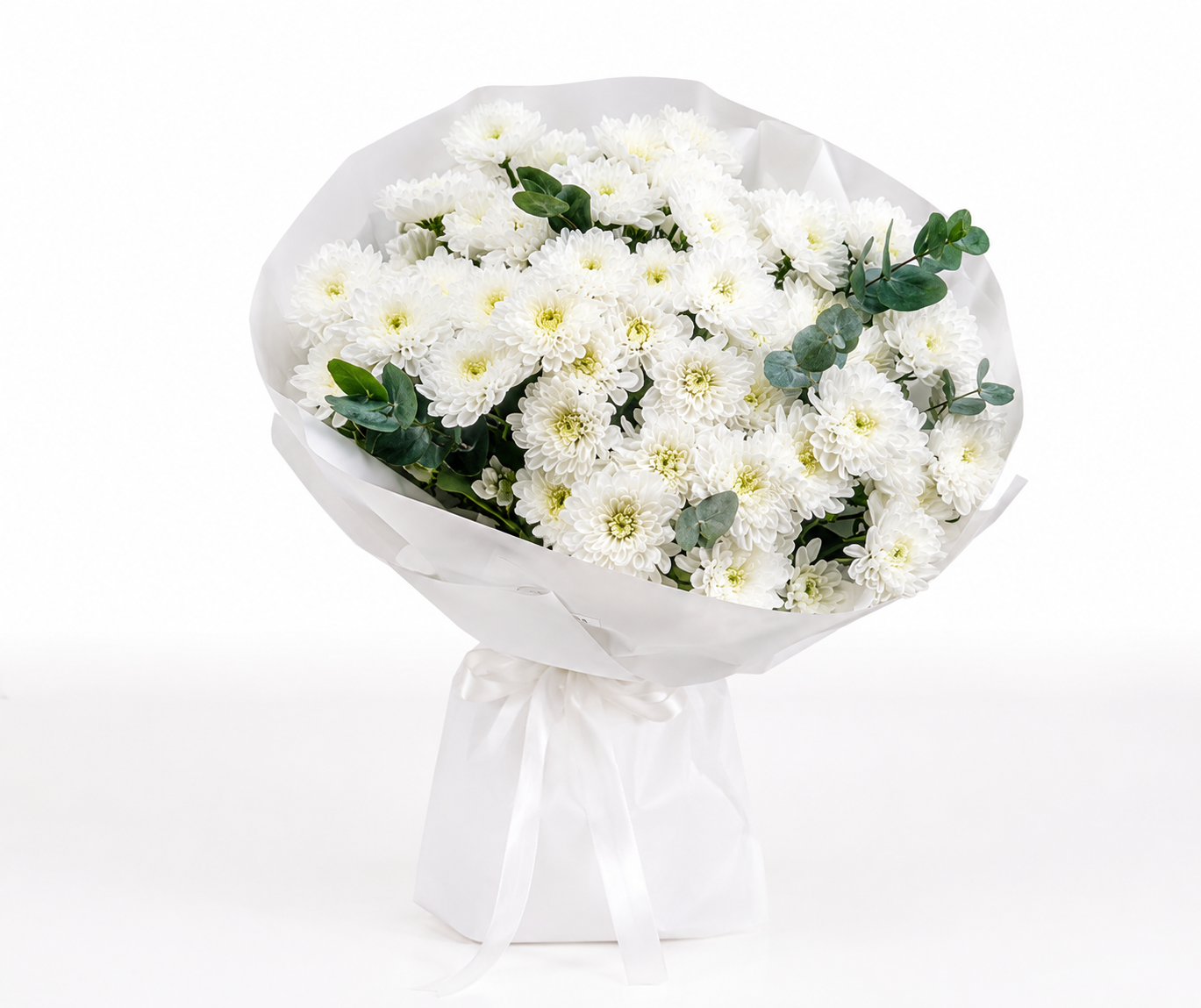 Fresh 20 white chrysanthemum bouquet with same-day flower delivery in Kuwait, handcrafted by expert florists for every special occasion.