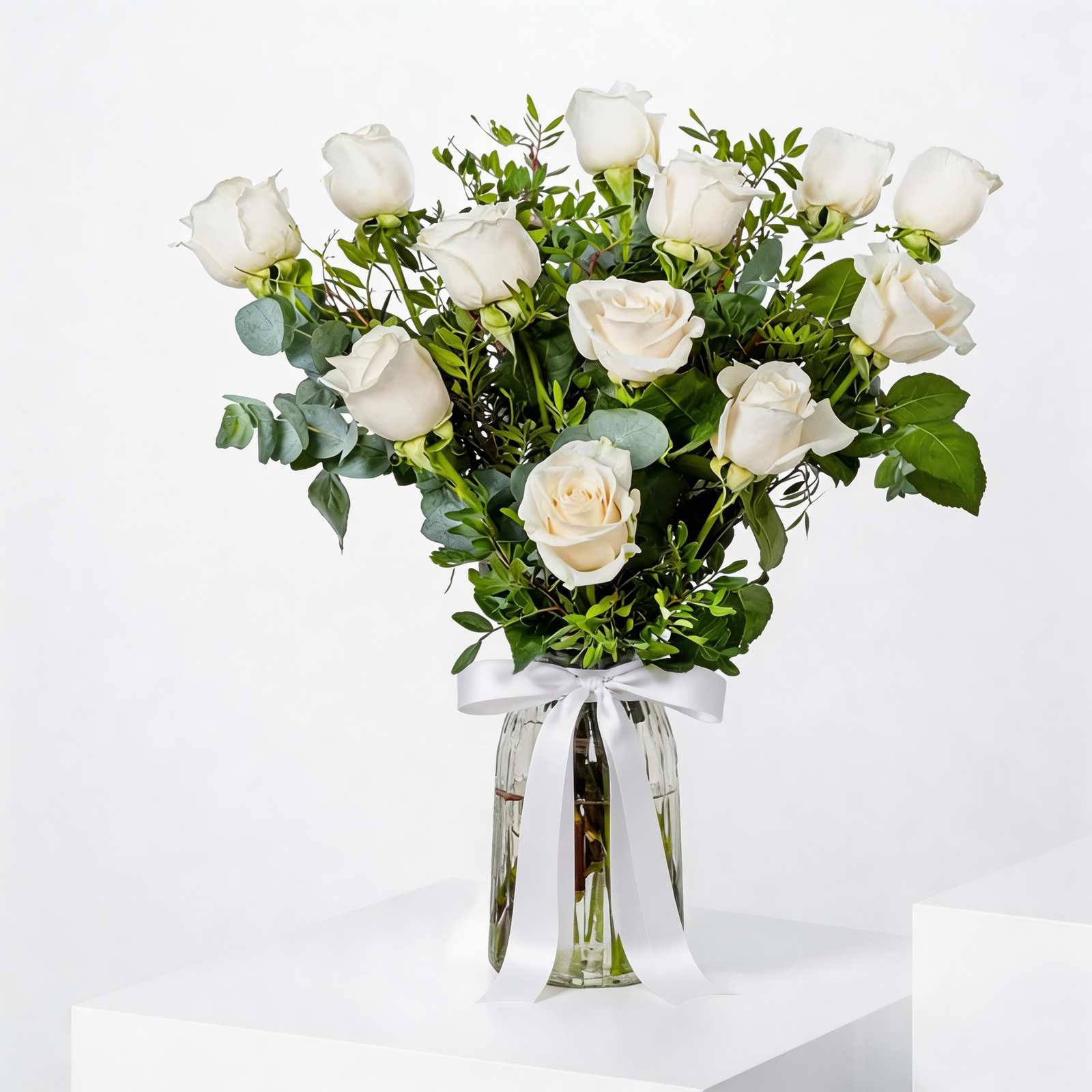 Luxurious 12 White Roses in a Vase