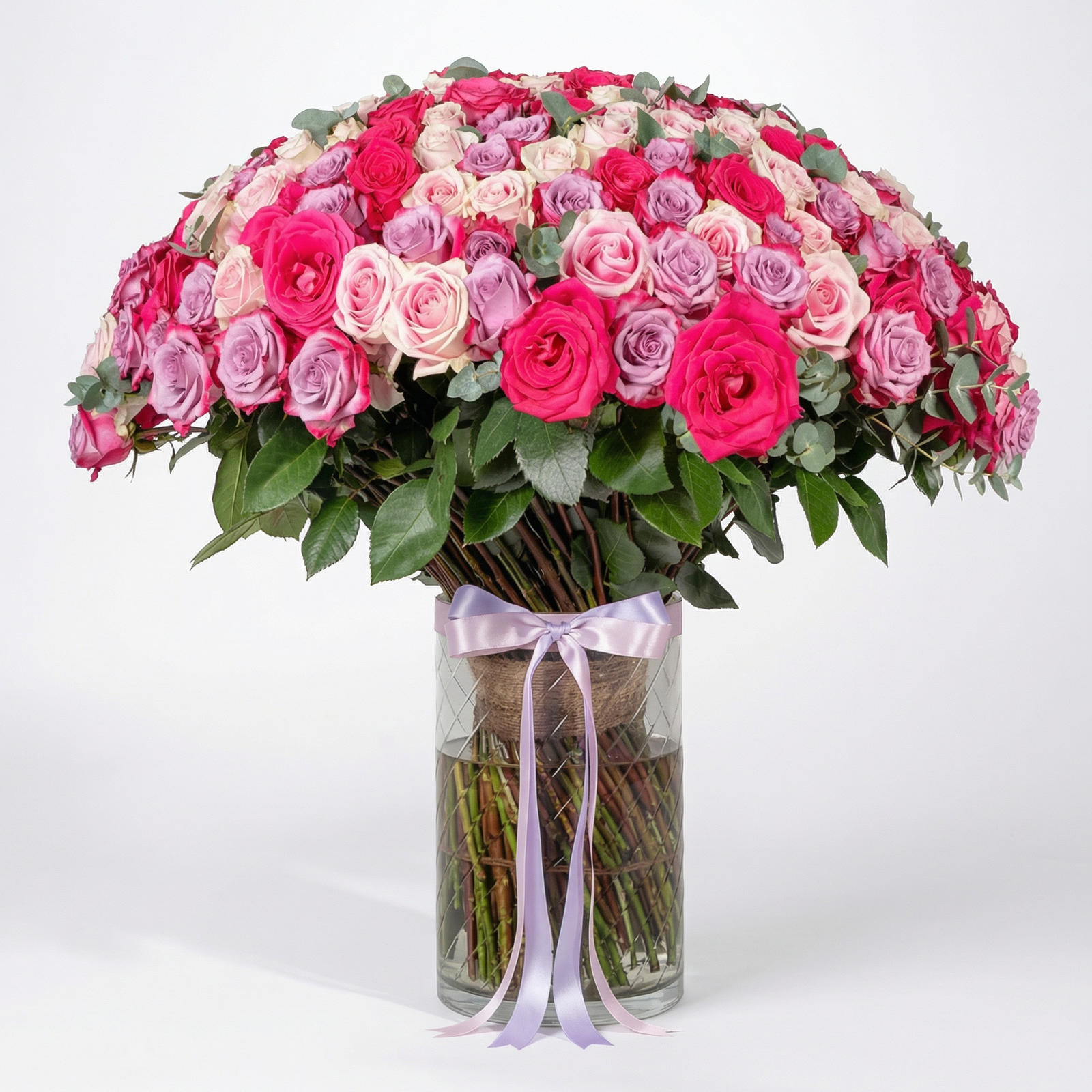 Luxury Arrangement of 200 Soft Pink Roses in Elegant Vase