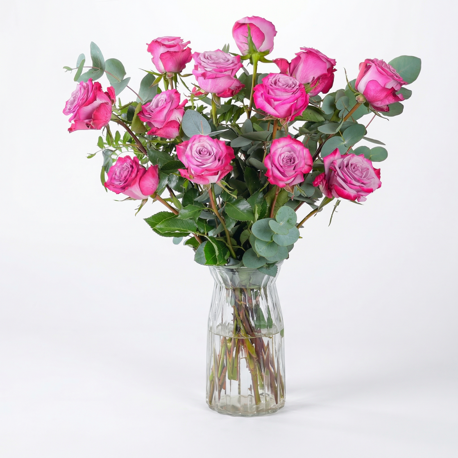Elegant Dozen Lavender Roses in Glass Vase Arrangement